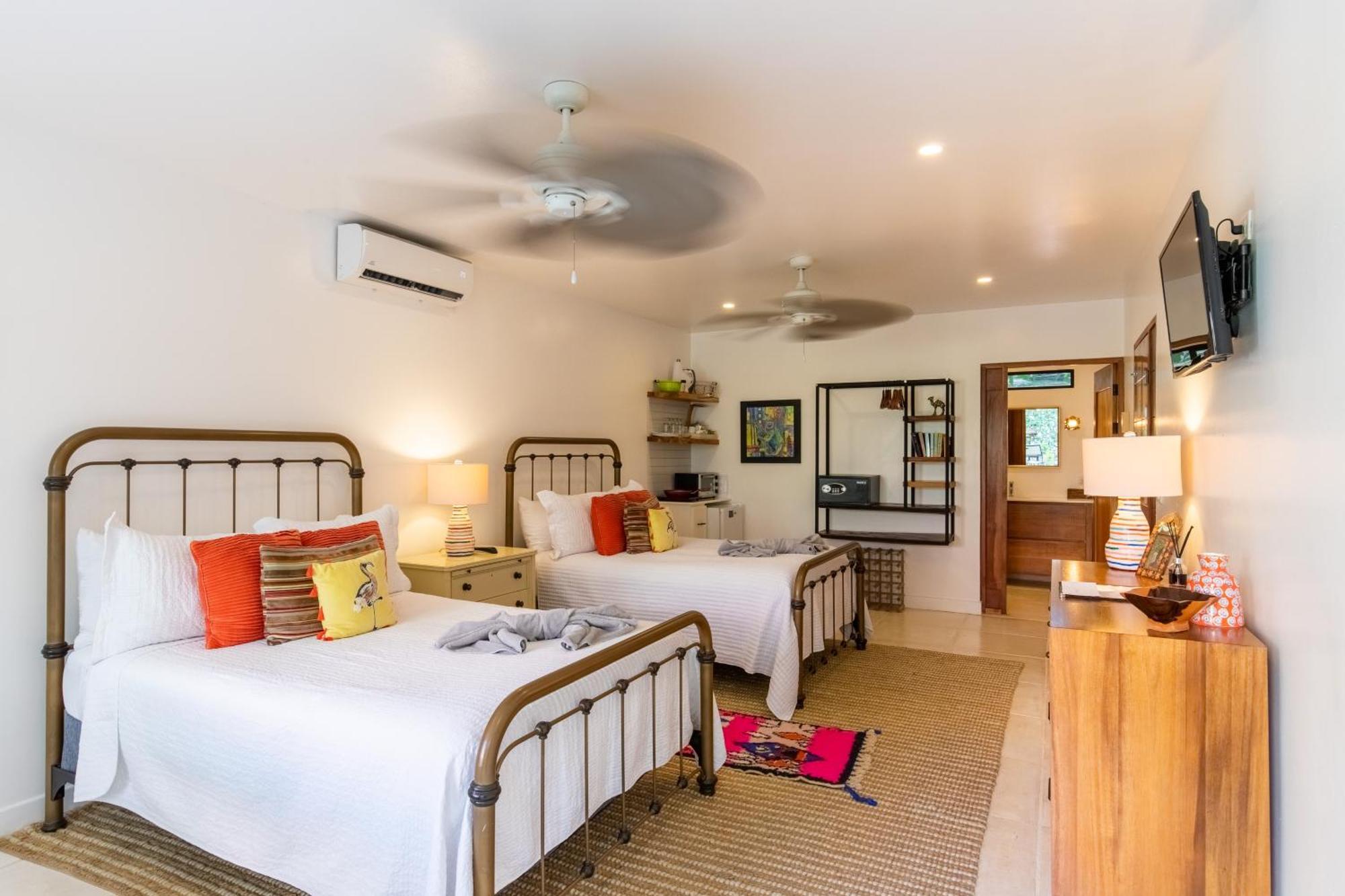 Casa Vitality Bed And Breakfast - Playa Guiones, Nosara - 4 Minute Walk To The Beach Екстериор снимка